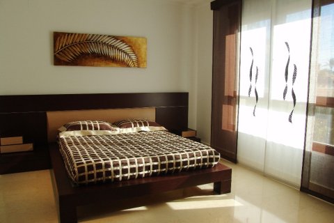 Villa pārdošanā Cabo Roig, Alicante, Spānijā 5 istabas, 477 m2 Nr. 144689 - attēls 6