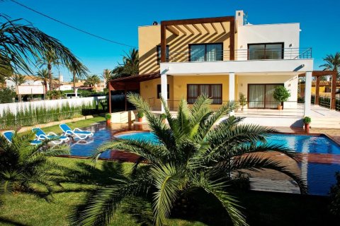 Villa pārdošanā Cabo Roig, Alicante, Spānijā 5 istabas, 477 m2 Nr. 144689 - attēls 1