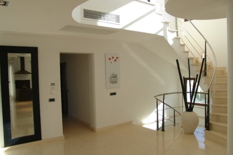 Villa pārdošanā Cabo Roig, Alicante, Spānijā 5 istabas, 477 m2 Nr. 144689 - attēls 4