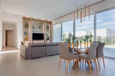 Продажа виллы в Кампоамор, Аликанте, Испания 3 спальни, 140м2 №144687 - фото 2