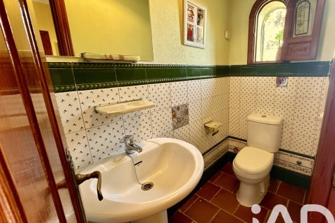 Сasa en venta en Guillena, Sevilla, España 6 dormitorios, 477 m2 No. 152416 - foto 12