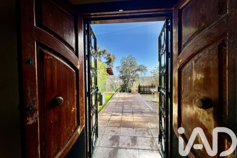 Сasa en venta en Guillena, Sevilla, España 6 dormitorios, 477 m2 No. 152416 - foto 4