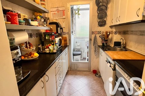 Appartamento in vendita a Madrid, Spagna 3 camere da letto, 64 mq. N° 152412 - foto 3