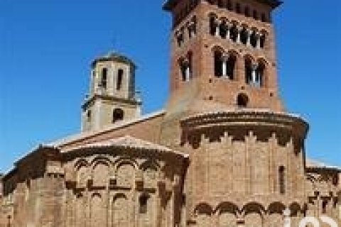 House for sale in Sahagun, Leon, Spain 4 bedrooms, 206 sq.m. No. 186114 - photo 15
