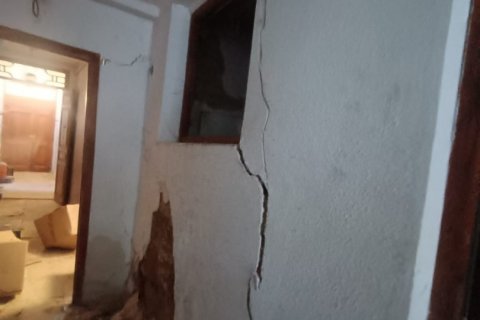 House for sale in Sahagun, Leon, Spain 4 bedrooms, 206 sq.m. No. 186114 - photo 8