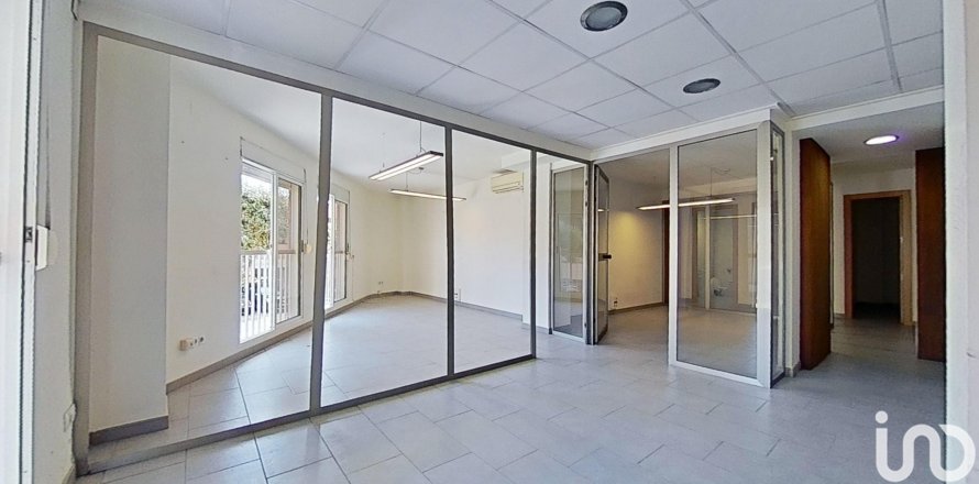 Lokal usługowy w Vila-real, Castellon, Hiszpania 2 sypialnie, 89 mkw. nr 186116