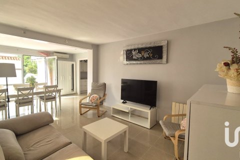 Talo myytävänä Gandia, Valencia, Espanja, 5 makuuhuonetta, 205 m2 No. 153465 - kuva 21
