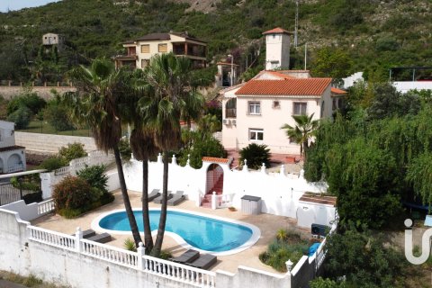 Māja Gandia, Valencia, Spānijā 5 istabas, 205 m2 Nr. 153465