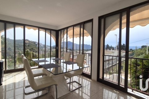 Talo myytävänä Gandia, Valencia, Espanja, 5 makuuhuonetta, 205 m2 No. 153465 - kuva 26