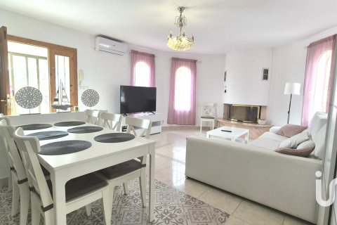 Talo myytävänä Gandia, Valencia, Espanja, 5 makuuhuonetta, 205 m2 No. 153465 - kuva 10