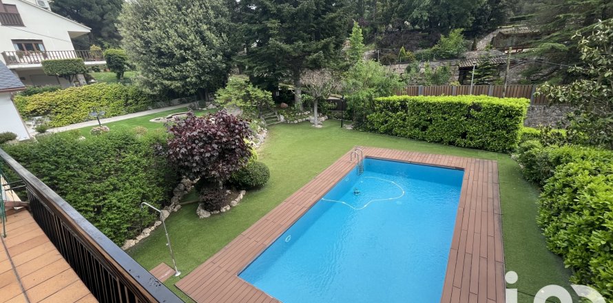 Дом в Айгуафреда, Барселона, Испания 5 спален, 349м2 №153468