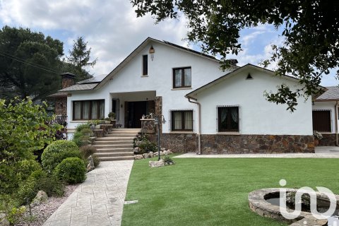 Продажа дома в Айгуафреда, Барселона, Испания 5 спален, 349м2 №153468 - фото 3