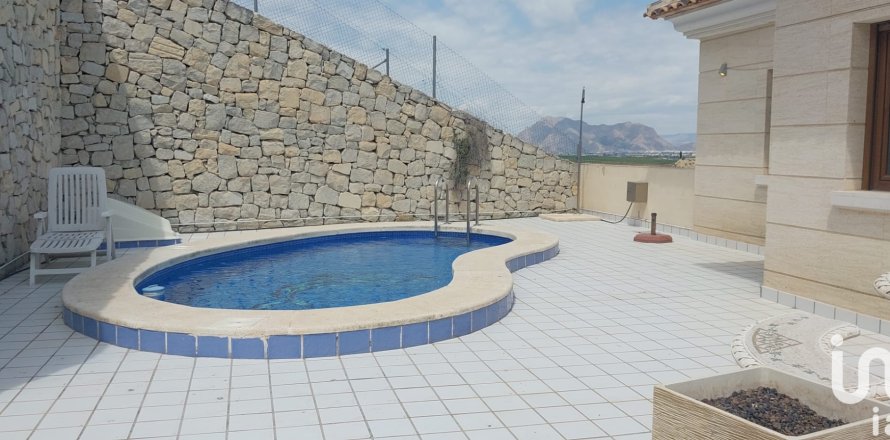 Māja Algorfa, Alicante, Spānijā 3 istabas, Nr. 153467