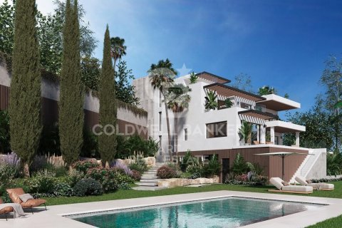 Villa i Benalmadena, Malaga, Spanien 725 kvm. Nr. 157269