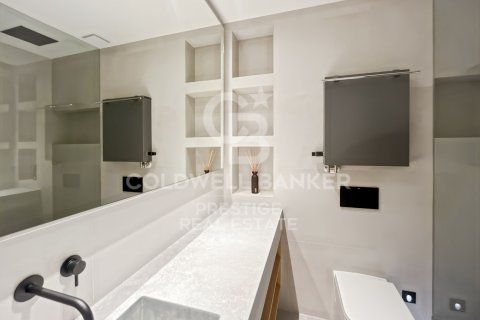 Apartamento en venta en Barcelona, España 3 dormitorios, 160 m2 No. 157270 - foto 21