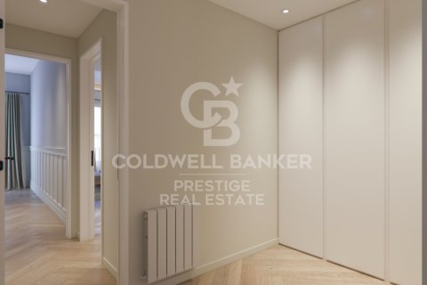 Apartamento en venta en Barcelona, España 3 dormitorios, 160 m2 No. 157270 - foto 19