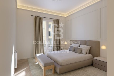 Apartamento en venta en Barcelona, España 3 dormitorios, 160 m2 No. 157270 - foto 16