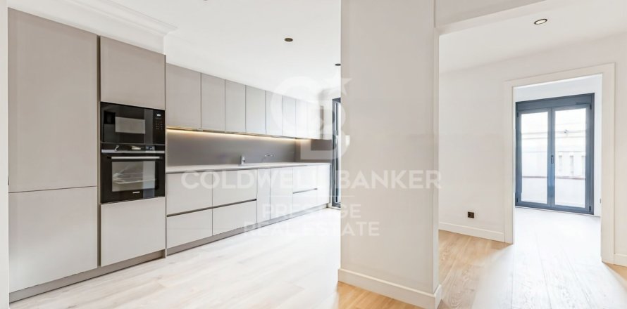 Penthauss Barcelona, Spānijā 3 istabas, 115 m2 Nr. 157267