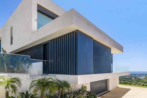 Villa for sale San Roque, Cadiz, Spain 5 bedrooms, 720 sq.m. No. 113705 - photo 13