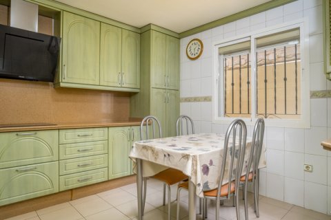 Продажа дома Эстепона, Малага, Испания 4 спальни, 263м2 №113707 - фото 24