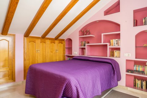 Продажа дома Эстепона, Малага, Испания 4 спальни, 263м2 №113707 - фото 14