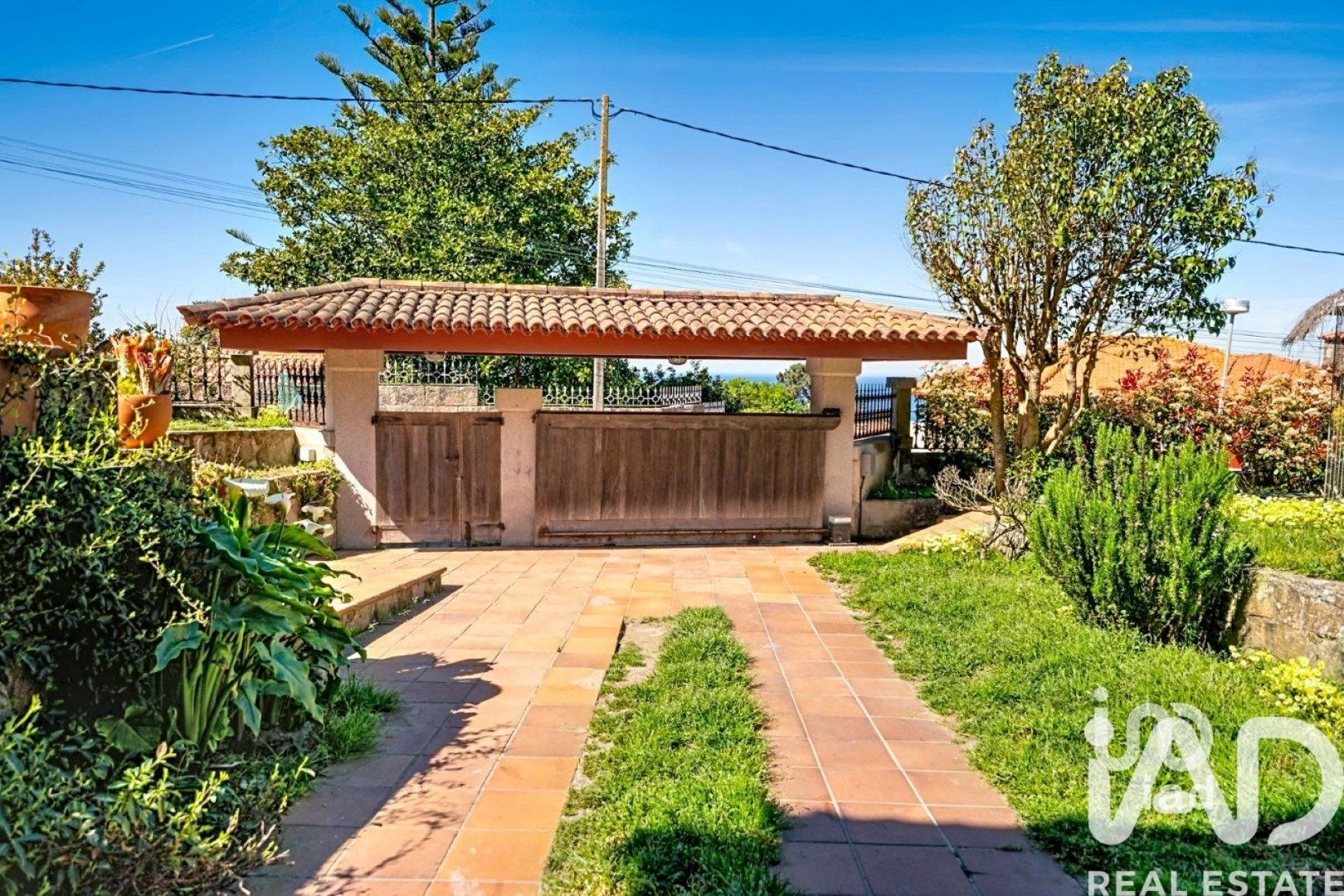 Casa a Nigran, Pontevedra, Spagna 5 camere da letto, 1256 mq. N° 172704