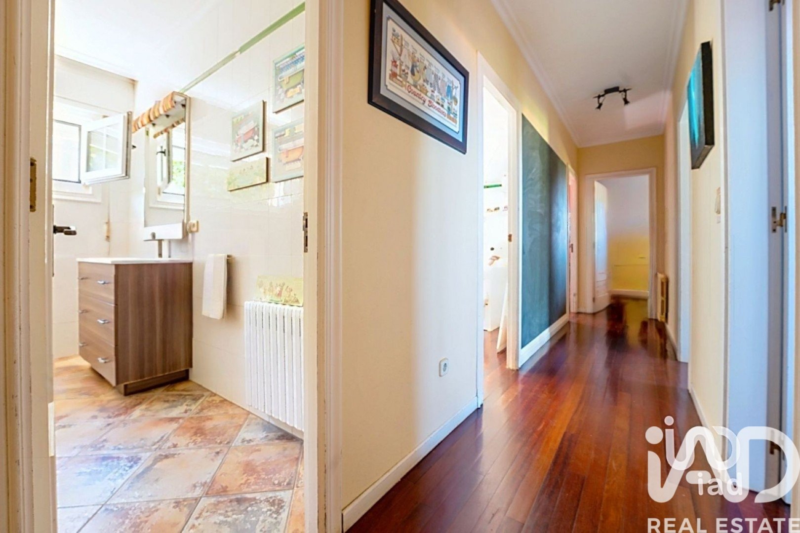 Casa a Nigran, Pontevedra, Spagna 5 camere da letto, 1256 mq. N° 172704