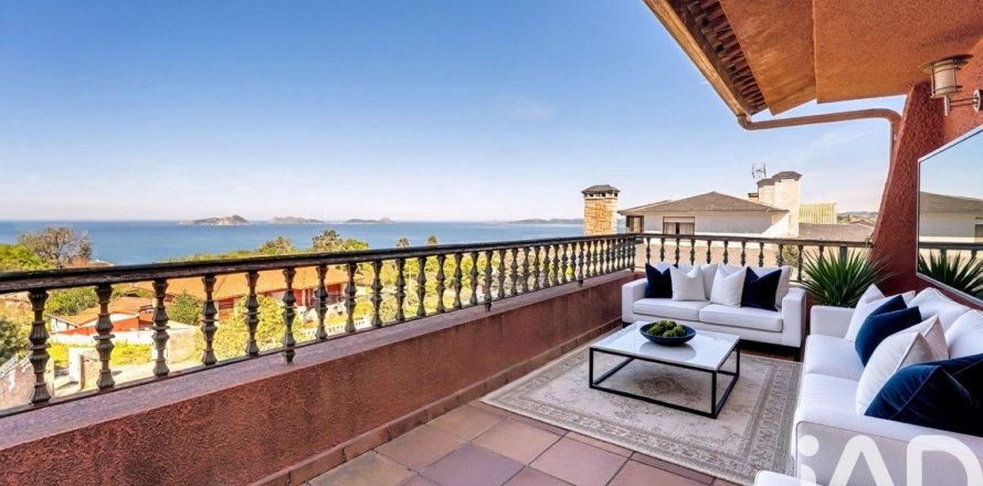 Casa a Nigran, Pontevedra, Spagna 5 camere da letto, 1256 mq. N° 172704