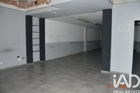 Commercial property for sale in El Vendrell, Tarragona, Spain 191 sq.m. No. 172703 - photo 8