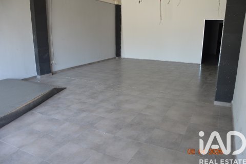 Commercial property in El Vendrell, Tarragona, Spain 191 sq.m. No. 172703