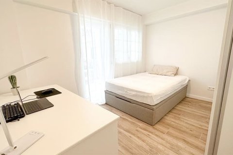 Apartament w Santa Ponsa, Mallorca, Hiszpania 2 sypialnie, 70 mkw. nr 147765 – zdjęcie 10