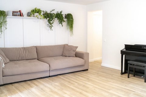 Apartament w Santa Ponsa, Mallorca, Hiszpania 2 sypialnie, 70 mkw. nr 147765 – zdjęcie 2