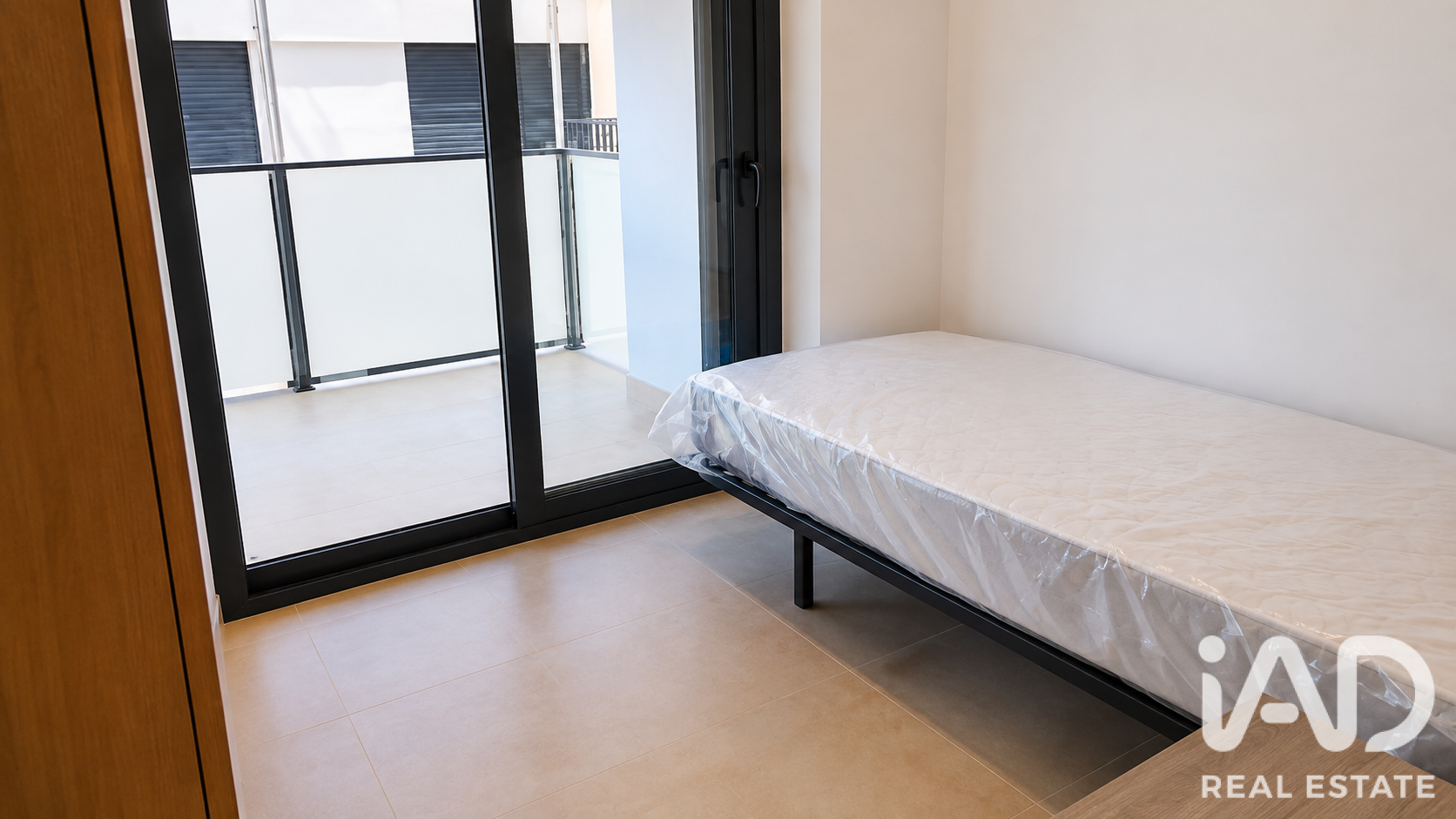 Huoneisto Torroella de Montgri, Girona, Espanja 58 m2 No. 195112