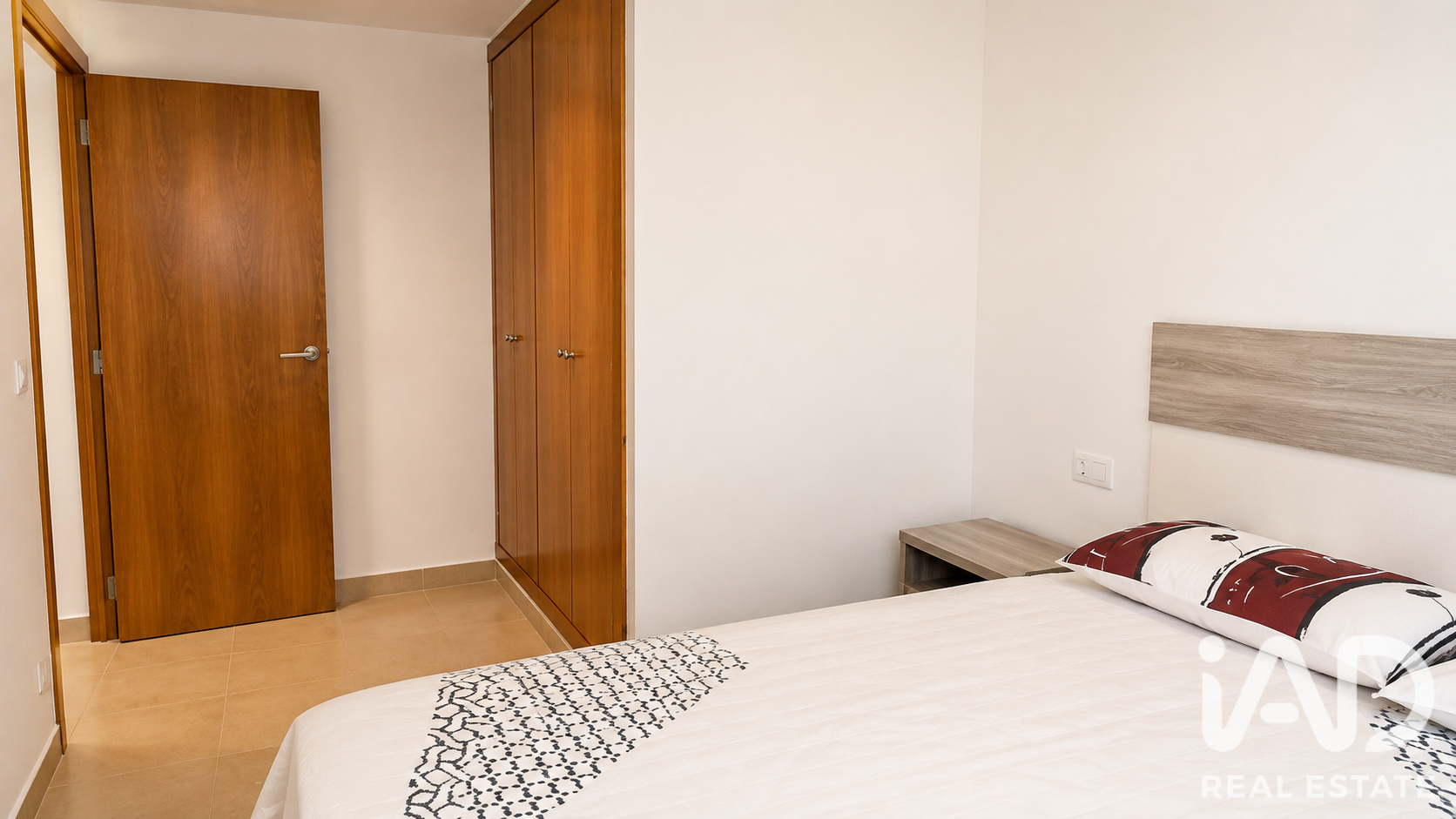 Huoneisto Torroella de Montgri, Girona, Espanja 58 m2 No. 195112