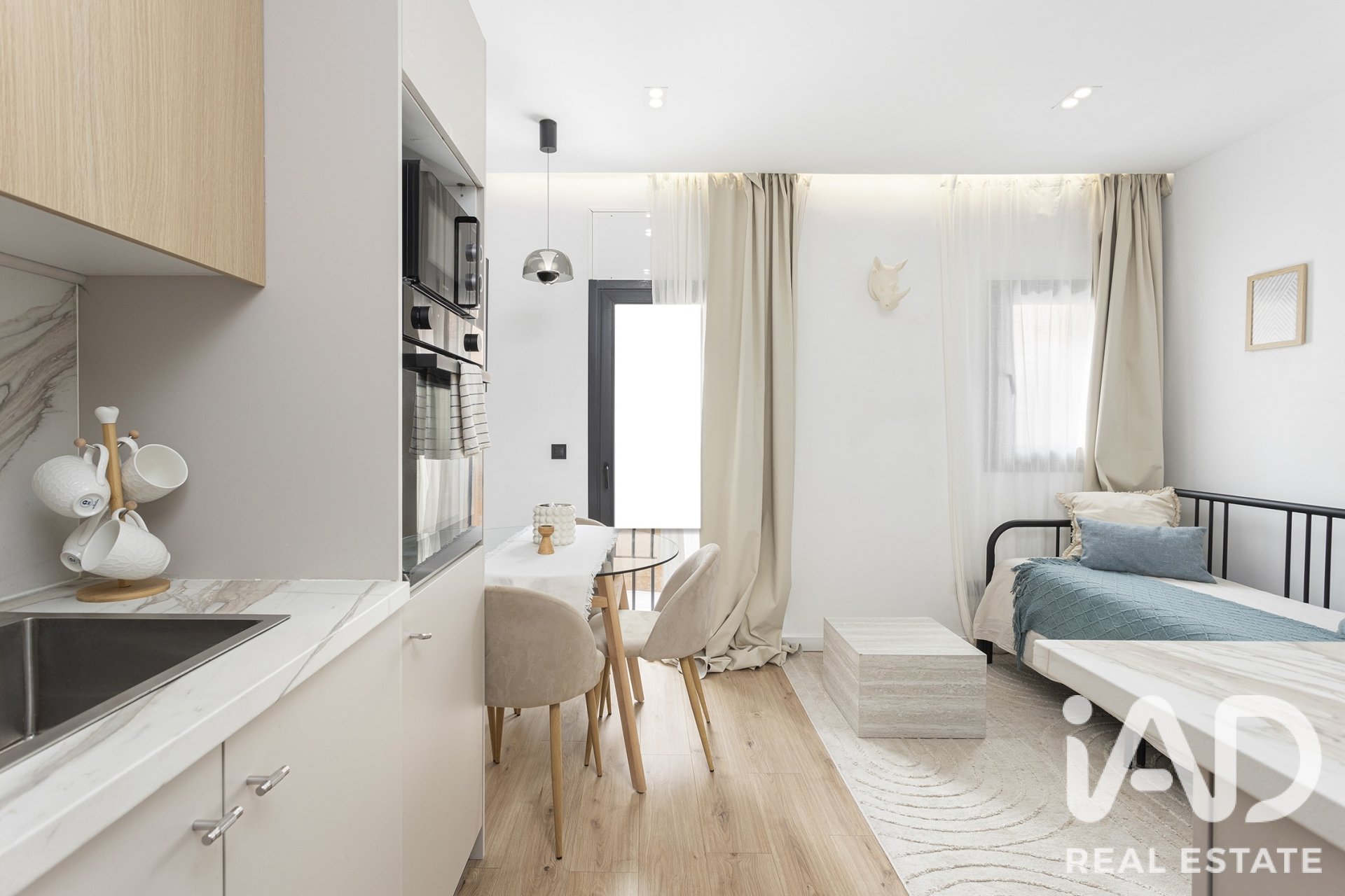 Townhouse à Badalona, Barcelona, Espagne 3 chambres, 126 m2 No. 195117