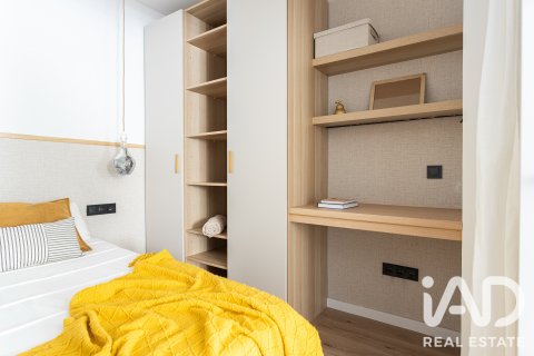 Продажа таухауса в Бадалона, Барселона, Испания 3 спальни, 126м2 №195117 - фото 6