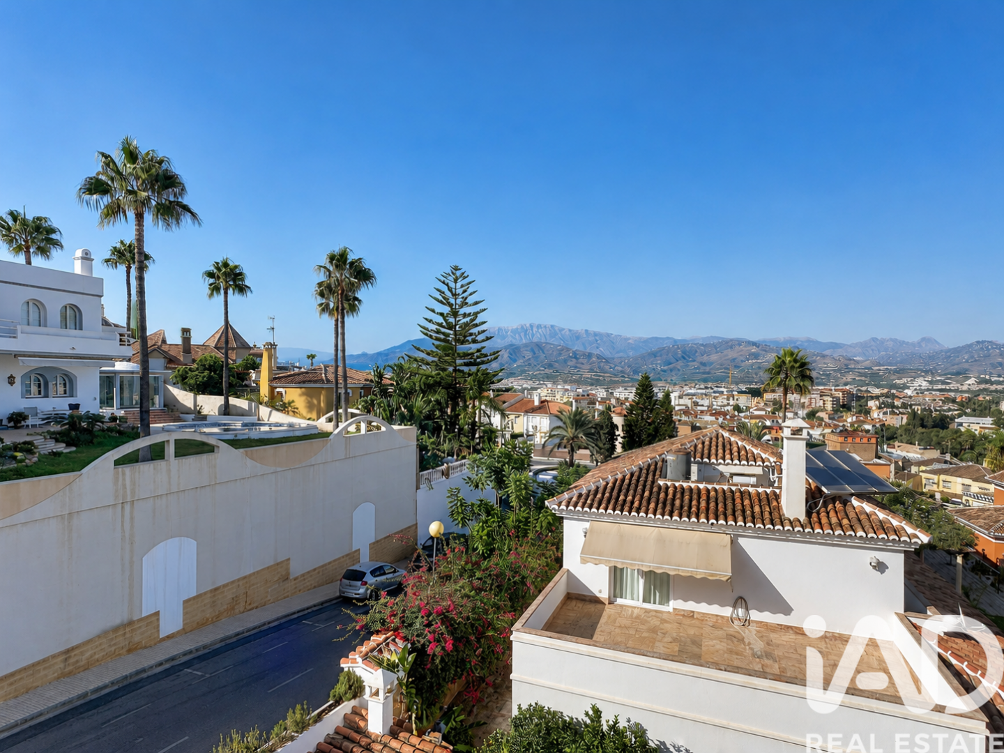 Dom w Torre del Mar, Malaga, Hiszpania 4 sypialnie, 240 mkw. nr 195113