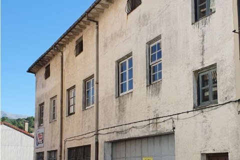 Liikekiinteistö myytävänä Arenas de San Pedro, Avila, Espanja , 1596 m2 No. 195115 - kuva 5