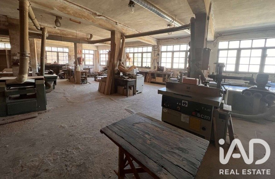 Propiedad comercial en Arenas de San Pedro, Ávila, España 1596 m2 No. 195115