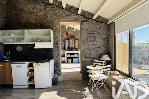 Townhouse for sale in Lleida, Spain 5 bedrooms, 484 sq.m. No. 185590 - photo 29