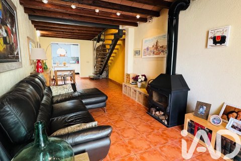 Villetta a schiera in vendita a Perafort, Tarragona, Spagna 3 camere da letto, 138 mq. N° 195852 - foto 2