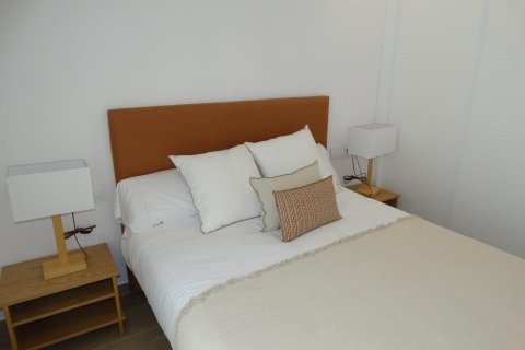 Bungalow for sale in Pilar de la Horadada, Alicante, Spain 2 bedrooms, 79 sq.m. No. 187261 - photo 15