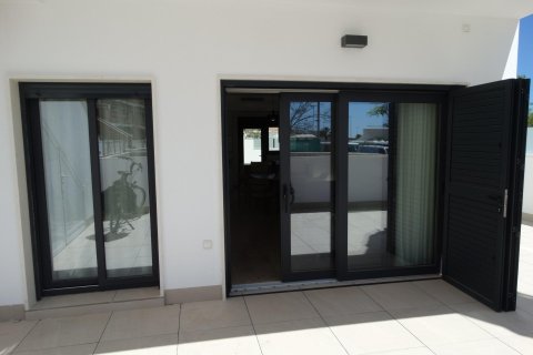 Bungalow for sale in Pilar de la Horadada, Alicante, Spain 2 bedrooms, 79 sq.m. No. 187261 - photo 6