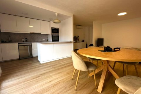 Huoneisto vuokrattavana Palma de Majorca, Mallorca, Espanja, 3 makuuhuonetta, 113 m2 No. 192413 - kuva 2