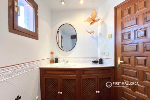 Villa zum Verkauf in Nova Santa Ponsa, Mallorca, Spanien 3 Schlafzimmer, 148 m2 Nr. 192414 - Foto 25