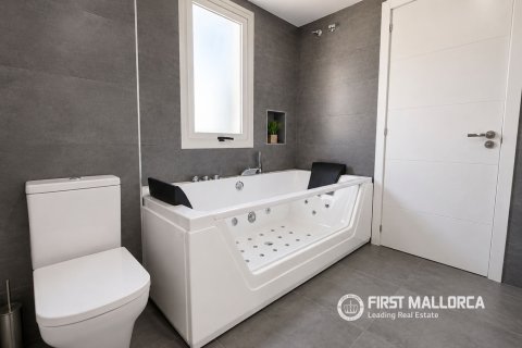 Huoneisto vuokrattavana Palma de Majorca, Mallorca, Espanja, 2 makuuhuonetta, 148 m2 No. 192418 - kuva 12