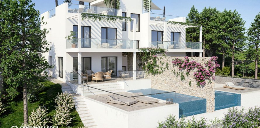 Villa in Cala D'or, Mallorca, Spain 3 bedrooms, 320 sq.m. No. 192416