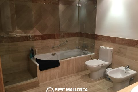 Huoneisto vuokrattavana Santa Ponsa, Mallorca, Espanja, 4 makuuhuonetta, 140 m2 No. 192417 - kuva 22