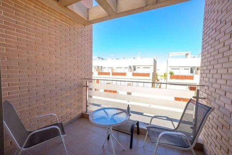 Apartament w Pilar de la Horadada, Alicante, Hiszpania 2 sypialnie, 62 mkw. nr 190397 – zdjęcie 3