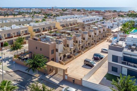 Apartament w Pilar de la Horadada, Alicante, Hiszpania 2 sypialnie, 62 mkw. nr 190397 – zdjęcie 25